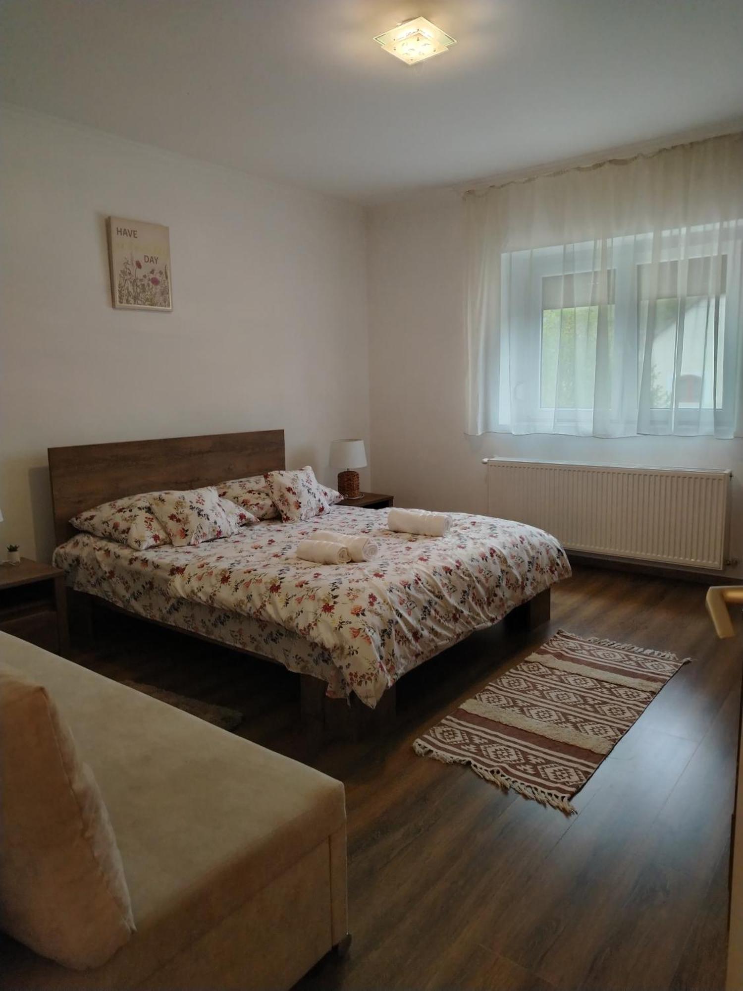 Kaptarko Apartmanhaz Demjén Exterior photo